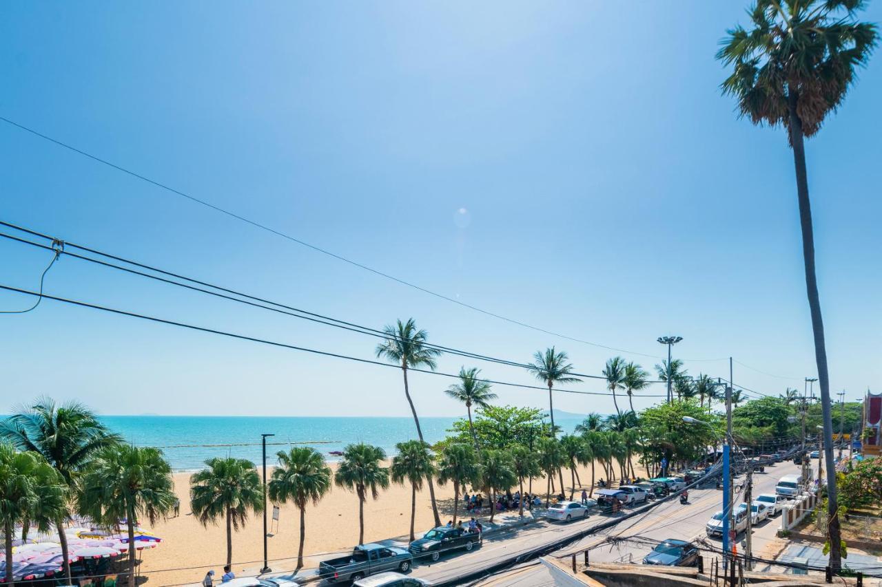 Happy Jomtien - Beachfront Kültér fotó
